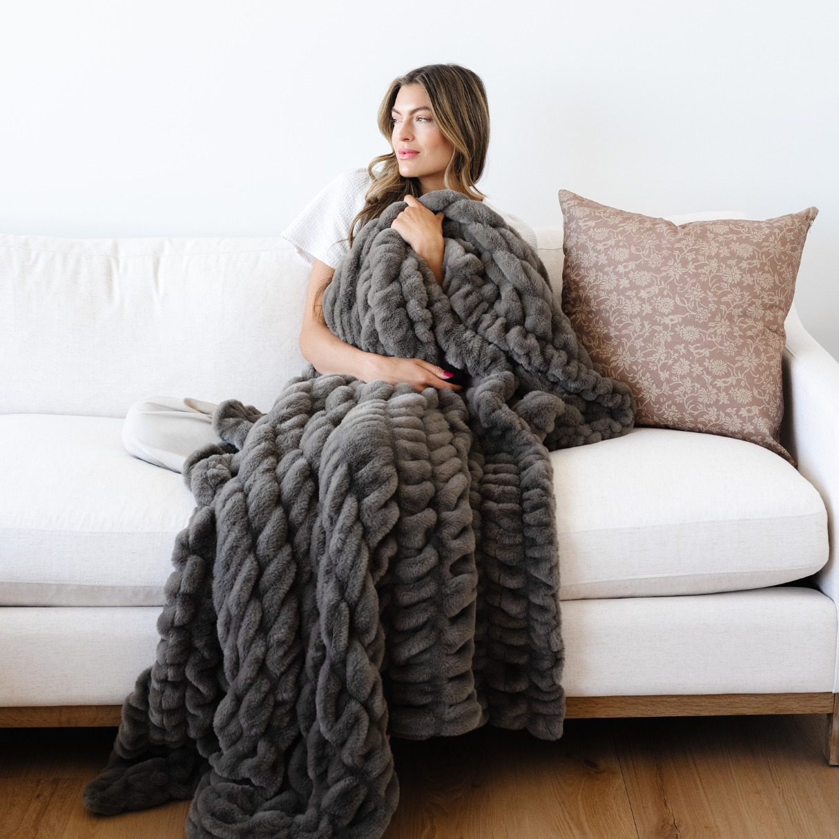 Chocolate Blend Double Ruched XL Faux Fir Throw Blanket