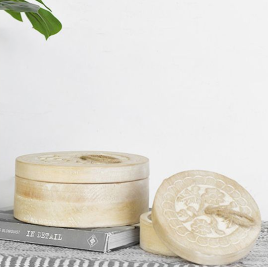 Round Wood Boxes