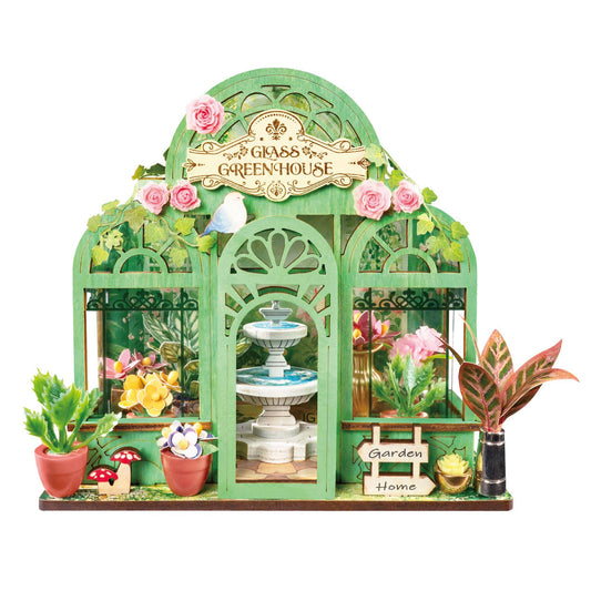 Miniature Green Fountain Garden House