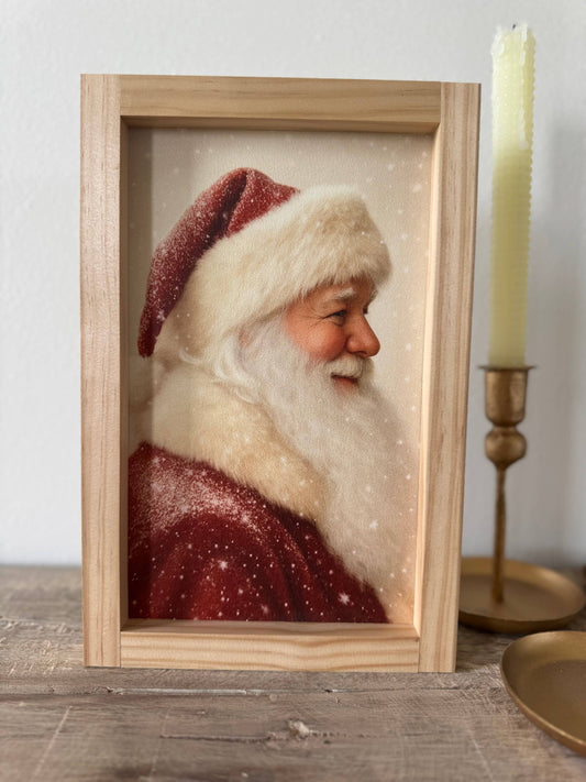 Snowy Santa Wall Decor