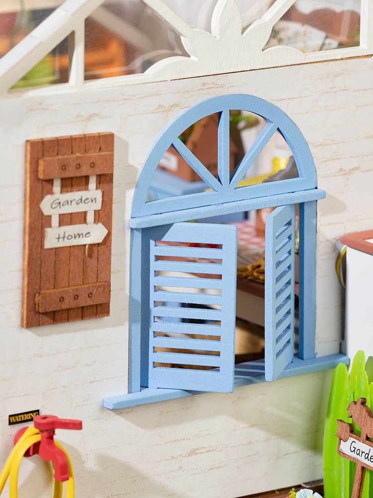 Dreamy Garden House Minature Kit