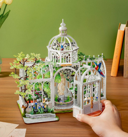 Oxygen Oasis Miniature House
