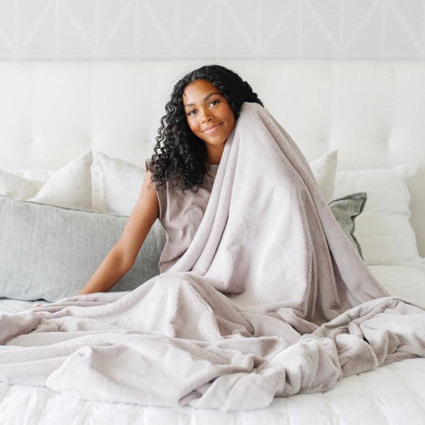 Feather XL Lush Blanket