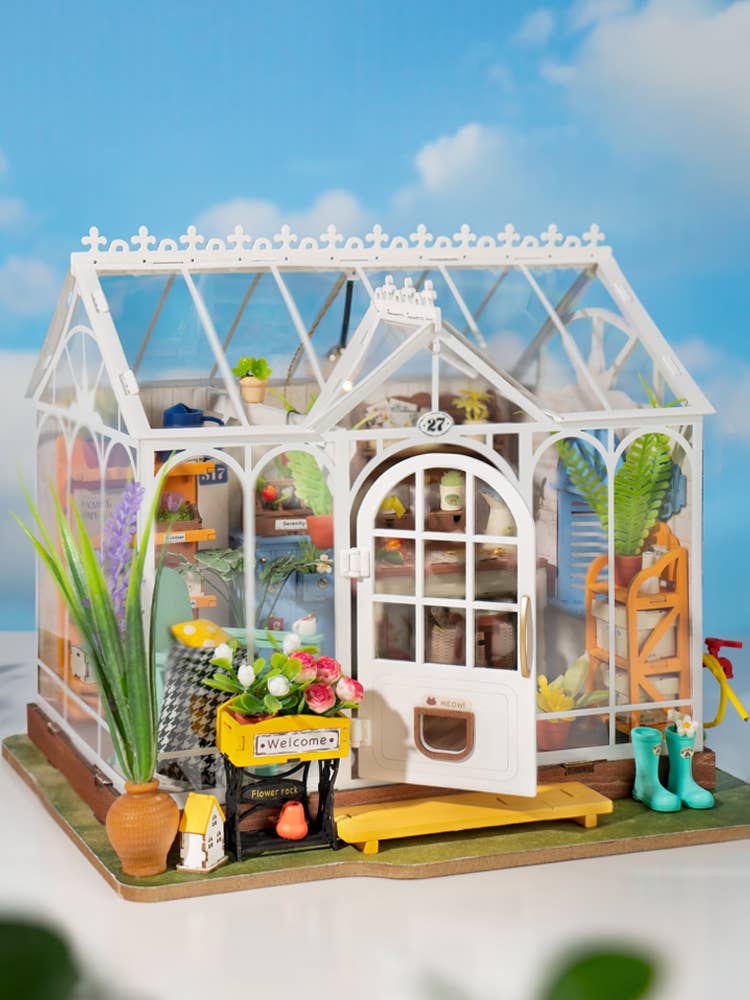 Dreamy Garden House Minature Kit