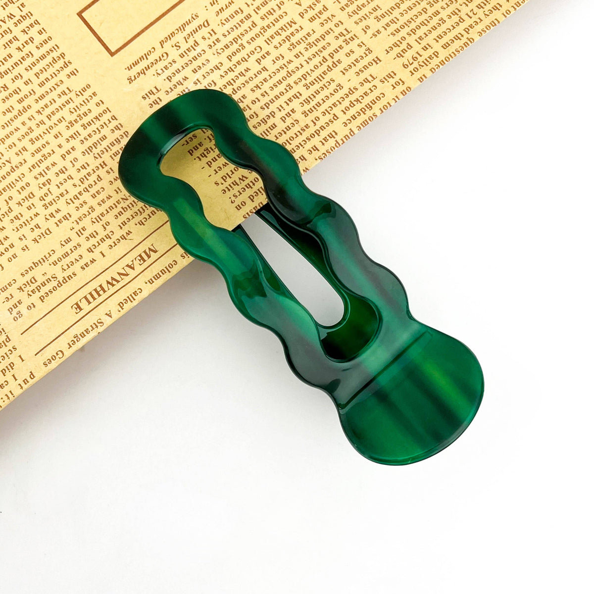 Wavy Side Hair Clip