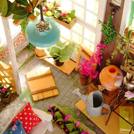 Miller's Garden Miniature Kit