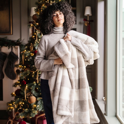 Christmas Spice Holiday Printed Faux Fur XL Throw Blanket