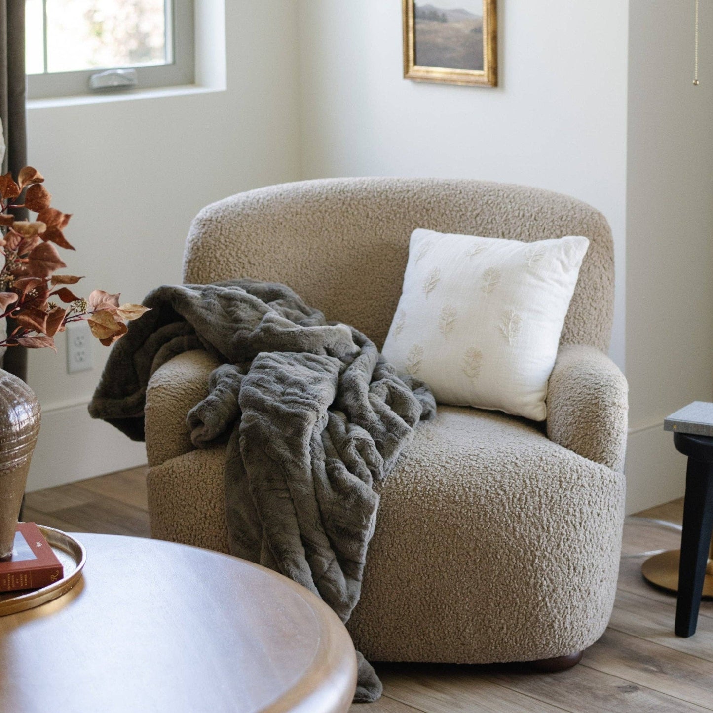 Copper Patterned Faux Fur Throw Blanket