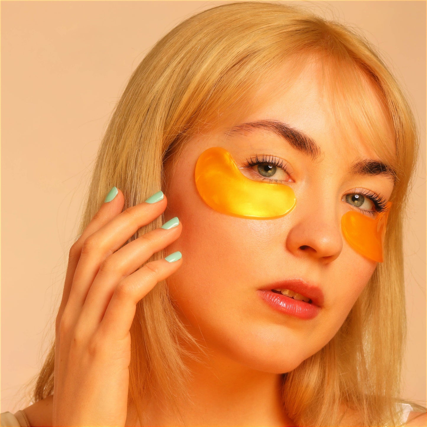 Golden Hour Glowing Undereye Masks