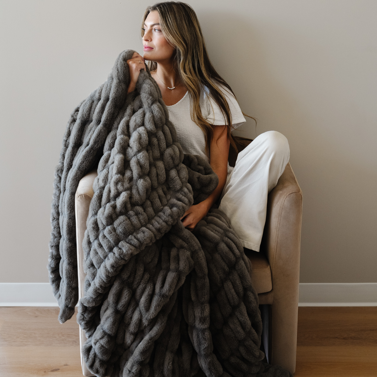 Sandshell Blend Double Ruched XL Faux Fir Throw Blanket