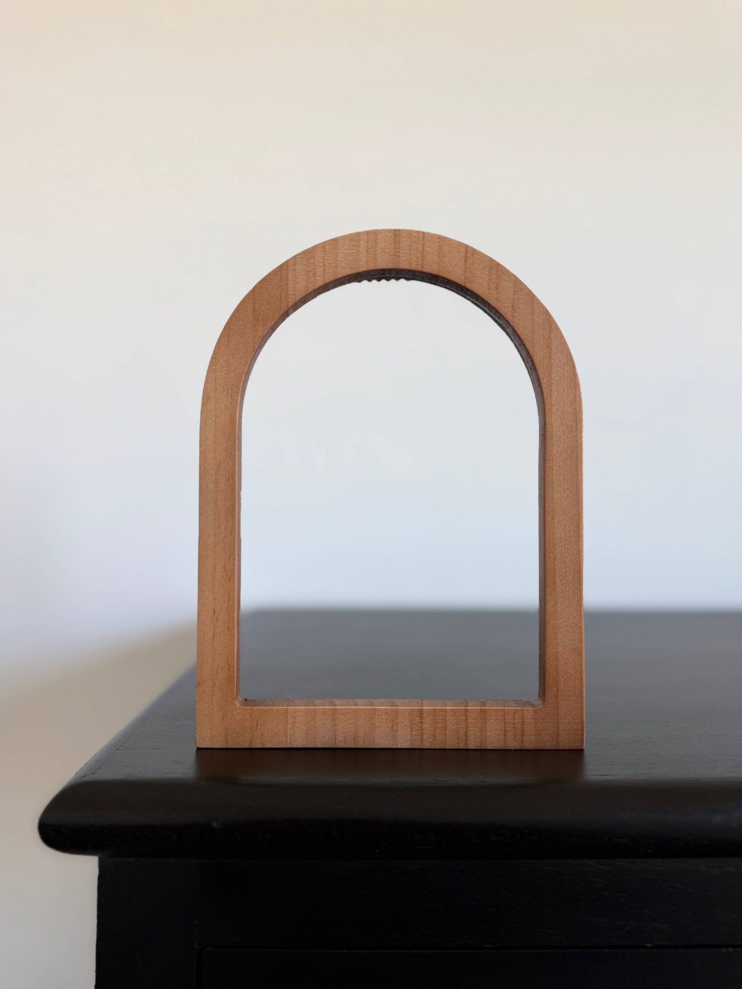 Eleanor Arch: Small