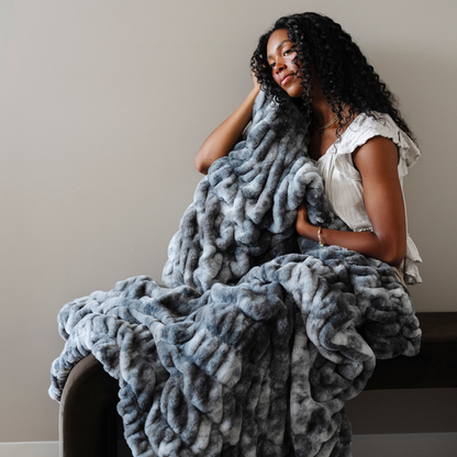 Chocolate Blend Double Ruched Faux Fur Throw Blanket