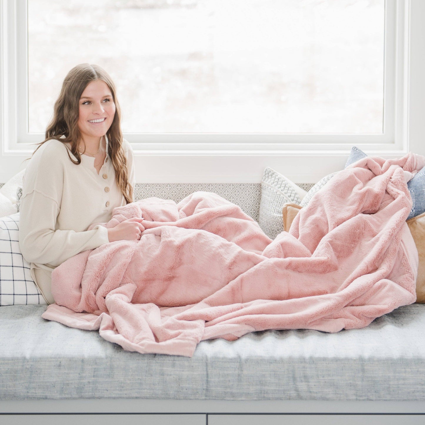 Feather XL Lush Blanket
