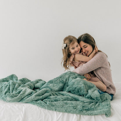 Copper Patterned Faux Fur Throw Blanket