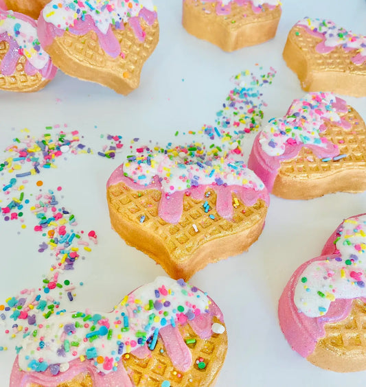 Ice Cream Cone Bubble Gum Heart Bath Bomb