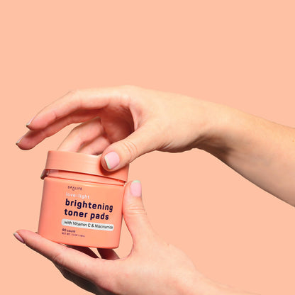 Love + light Brightening Toner Pads