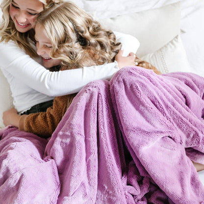 Feather XL Lush Blanket