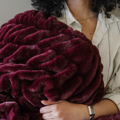 Chocolate Blend Double Ruched Faux Fur Throw Blanket