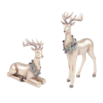 Champagne Deer w/Wreath Decor
