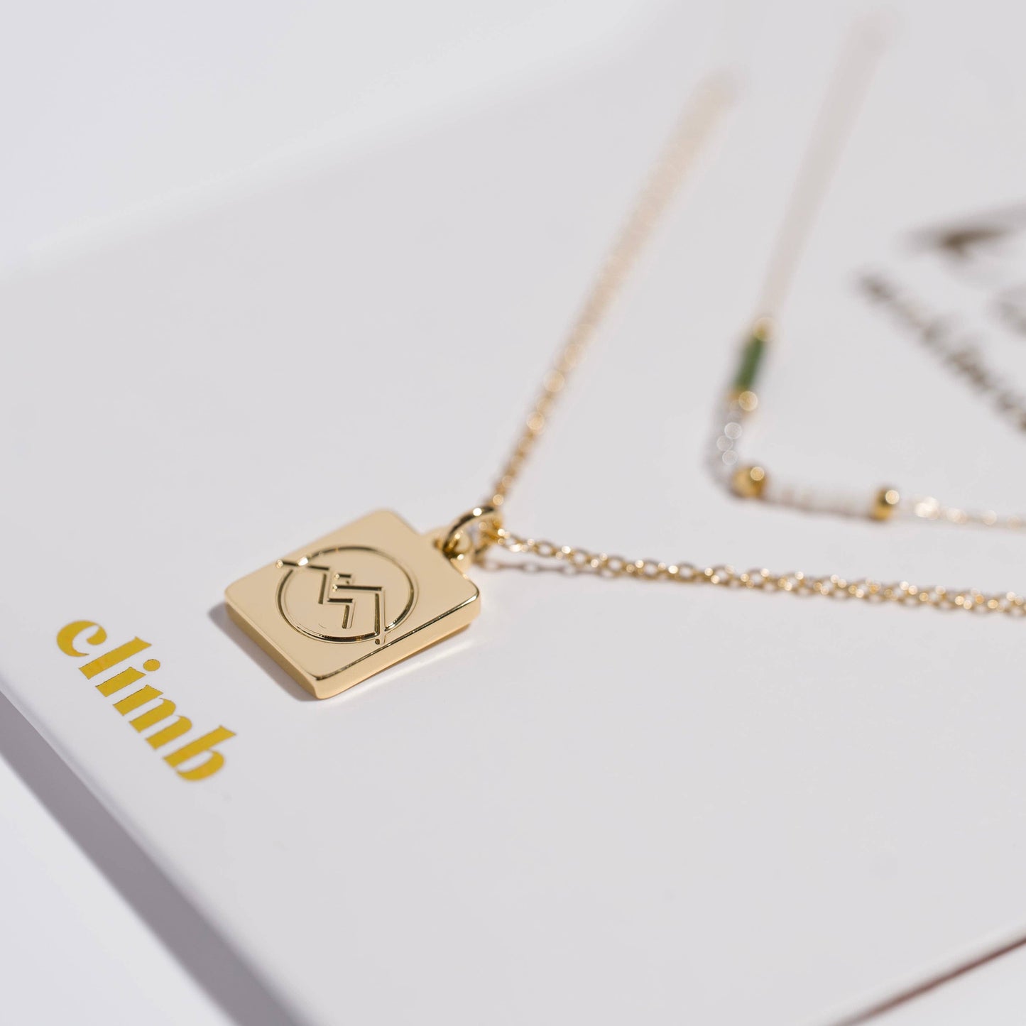 Climb Gold Mountain Necklace Set
