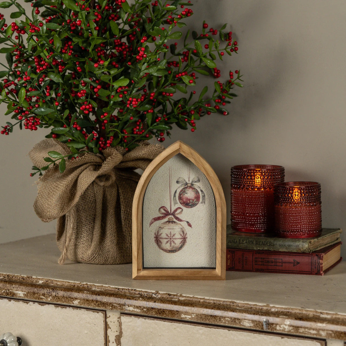 Ornament Arched Frame
