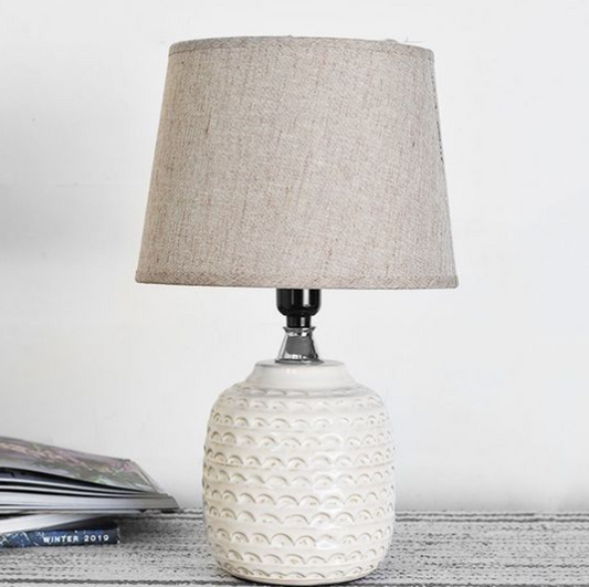 White Scallop Lamp