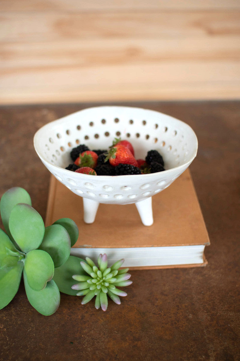 Cream Footed Berry Bowl