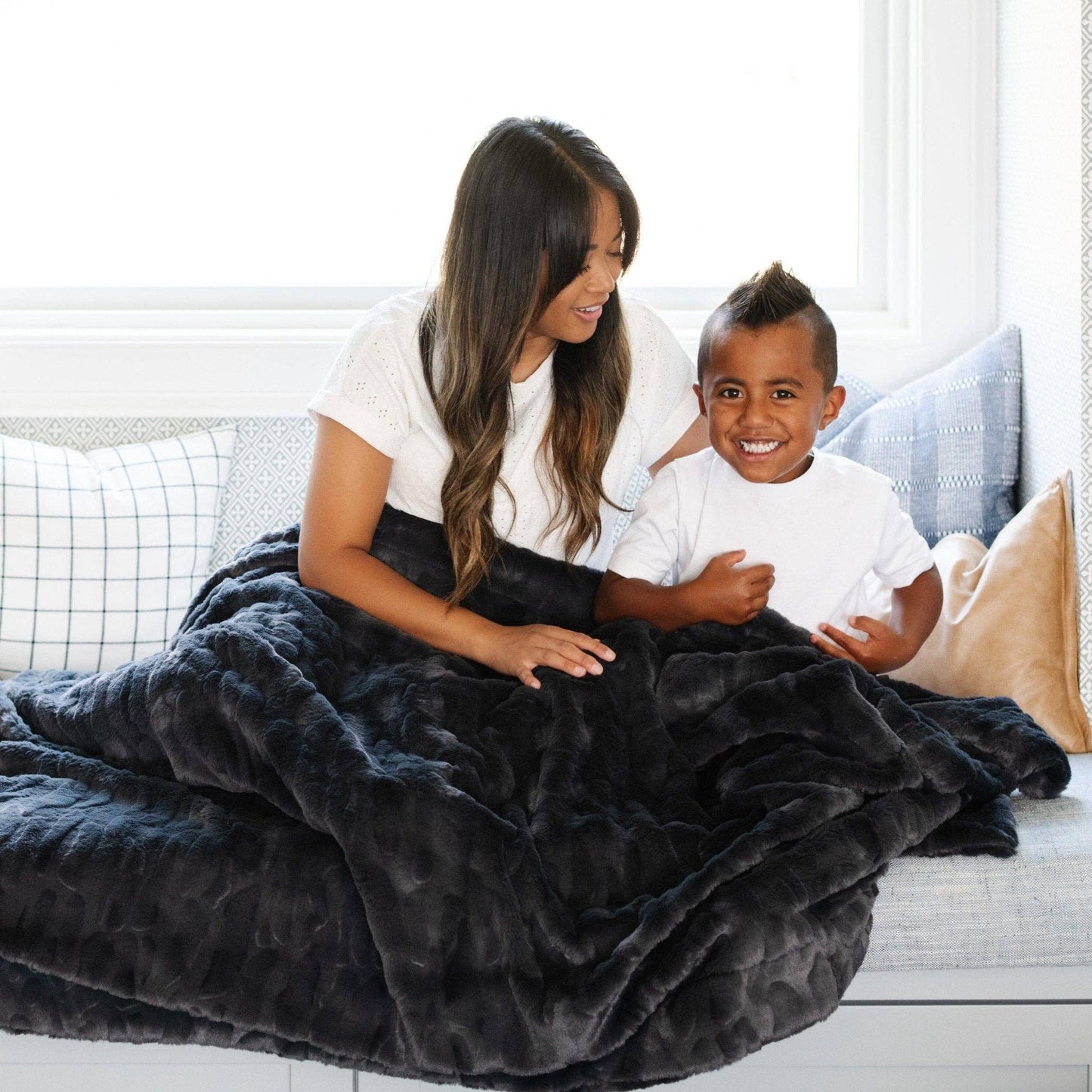 Copper Patterned Faux Fur Throw Blanket