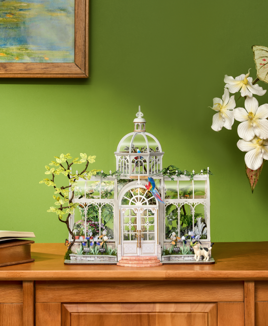 Oxygen Oasis Miniature House