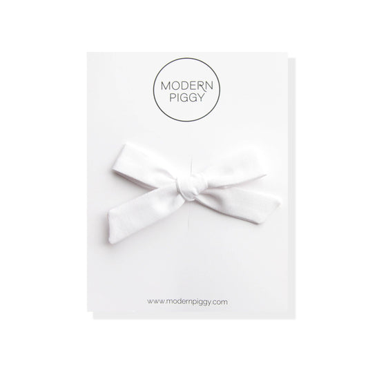 True White | Alligator Clip Hand-tied Bow