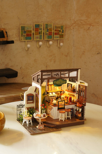 No.17 Café Miniature House