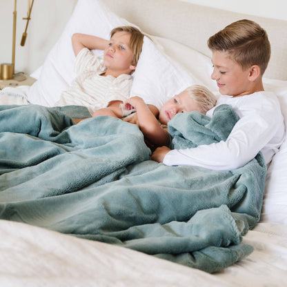 Feather XL Lush Blanket