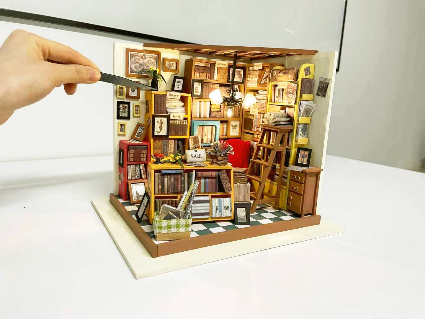 Sam's Study Library Miniature Dollhouse