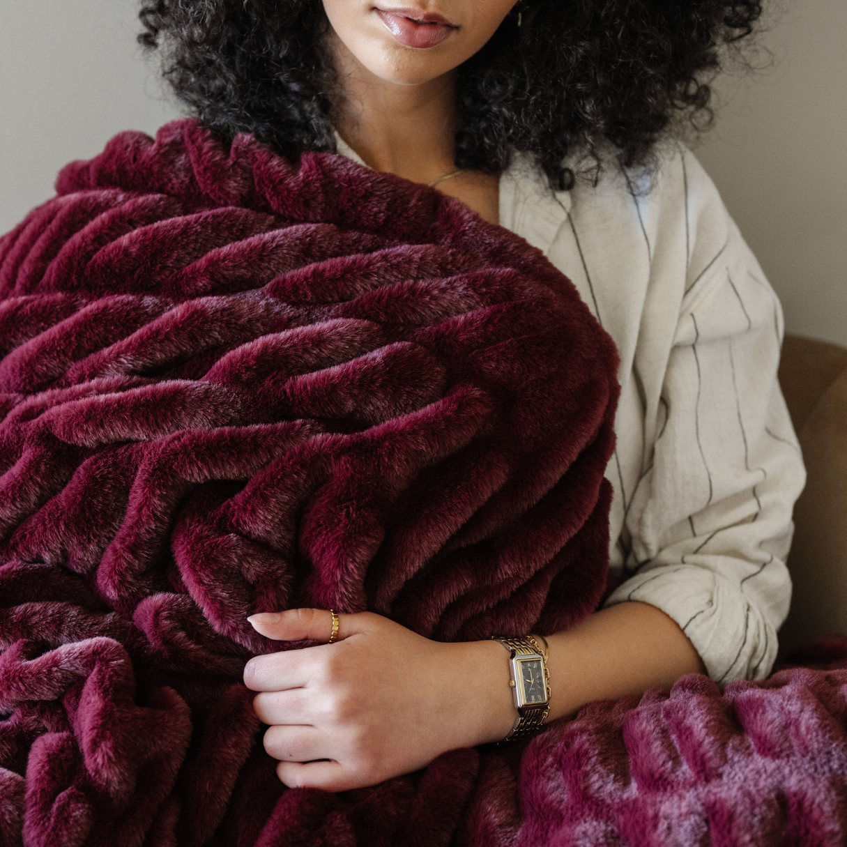 Flax Double Ruched XL Faux Fir Throw Blanket