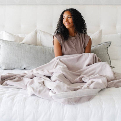 Feather XL Lush Blanket