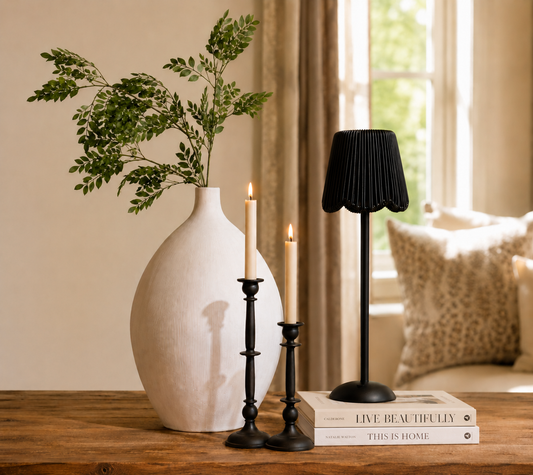 Scalloped Black Rattan LED USB Lamp Shade