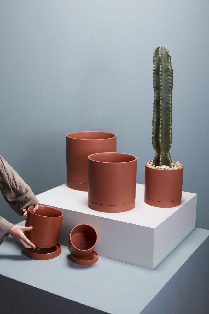Terracotta Romey Pot